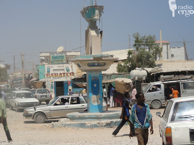MAXKAMADDA CIIDAMADA PUNTLAND OO XUKUNNO KU RIDDEY ASKAR KUFSI U GAYSTAY GABAR YAR