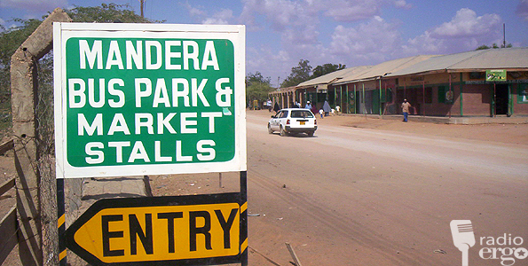 DADKA MANDHEERA OO KA CABANAYA CIMILADA OO QABOW ISKU BADDESHAY