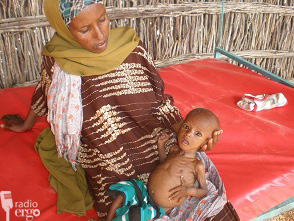 Soomaaliya: Caruurta oo khatar ugu jirta nafaqo-darro