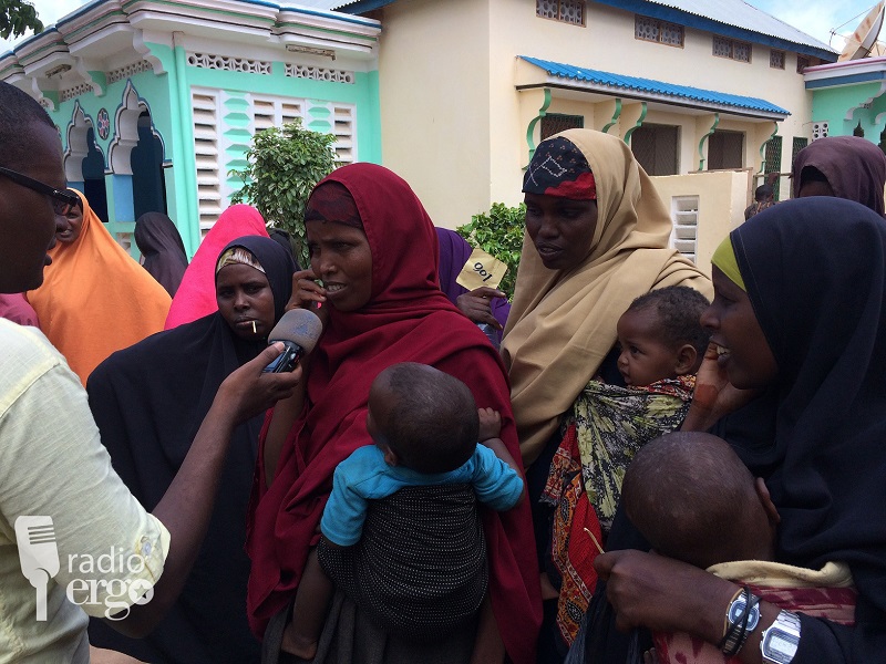 Baydhabo: barakacayaal agab loo qaybiyey