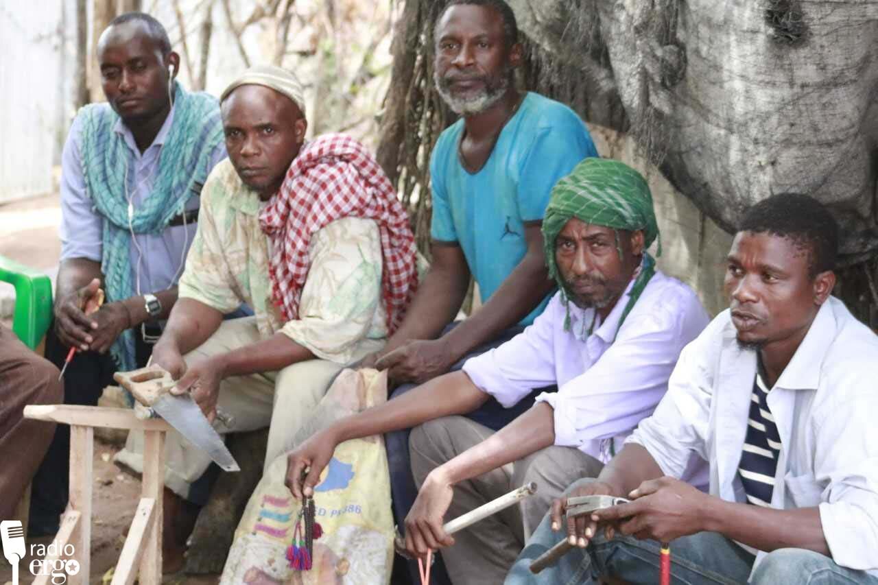 Boqollaal muruq-maal ah oo nolol adag ku wajahaya Dhadhaab 