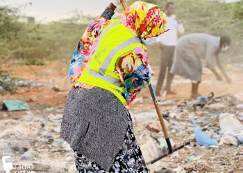 Mashruuca nadaafadda Dhagaxbuur oo fursad shaqo abuur u noqday qoysas soo barakacay iyo danyar helidda nolol-maalmeedku ku adkaa