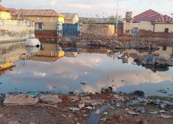 Gaalkacyo: Qoysas ka barakacay guryahooda markii ay daaadad ku soo rugmadeen