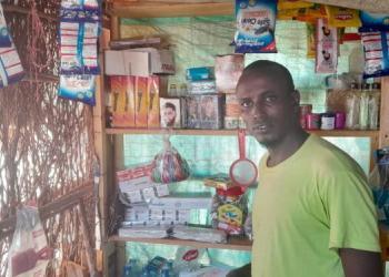 Kismaayo: Nin ku cayroobay abaarta oo ku filnaaday nolosha qoyskiisa markii uu hirgaliyay ganacsi uu dayn ku billaabay