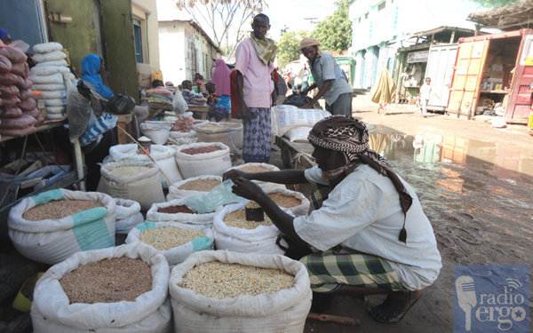 Kalta yubka kiygan qizni sikish Qiz anal jinsiy aloqadan qorqadi