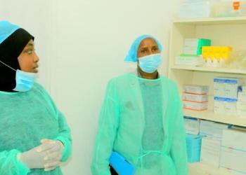 Karkaar: Qoysaska danyarta ah oo wajahaya daawo la’aan markii uu gabaabsi dhaqaale ku yimid xaruumo ay adeeg caafimaad oo bilaash ah ka heli jireen