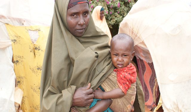 Mudug: Dad roob yari ku cayroobay oo xeryo ku yaalla deegaan Xarfo ku wajahaya nolol xumo